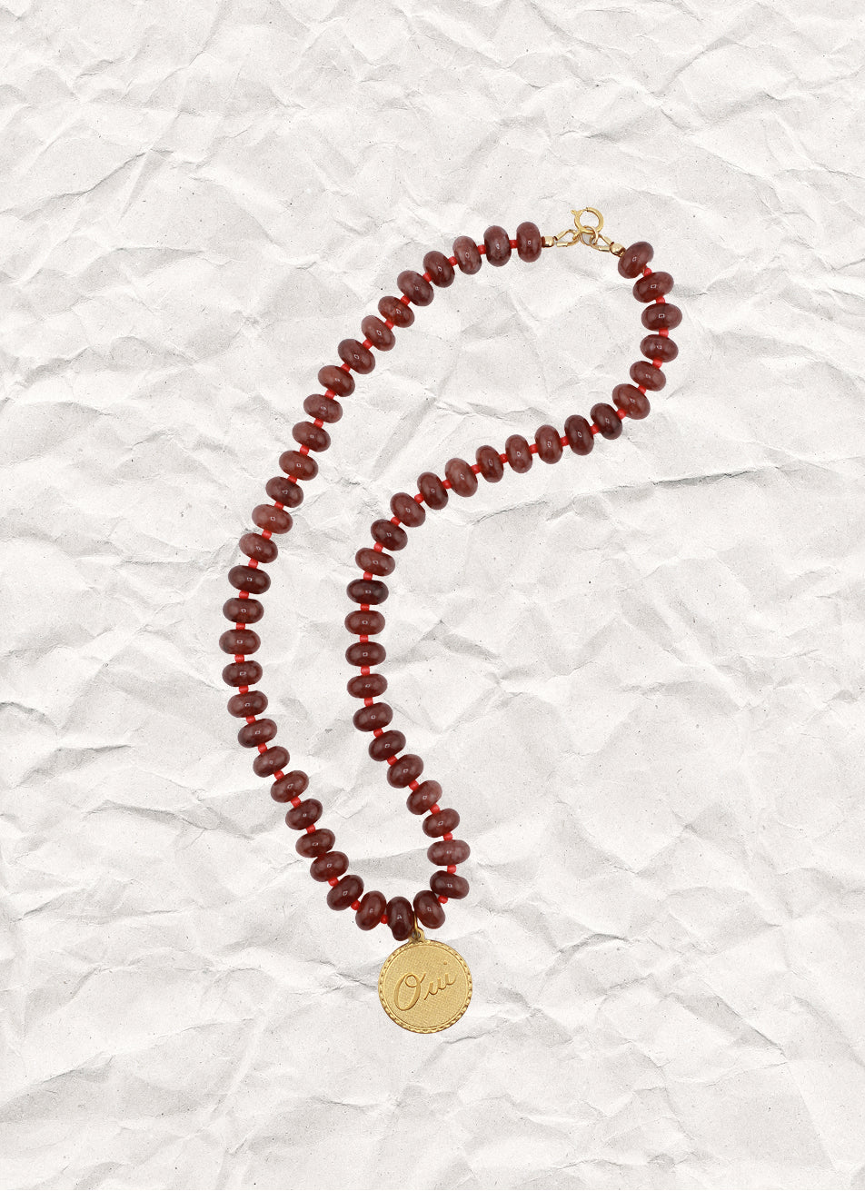 Oui in Brown