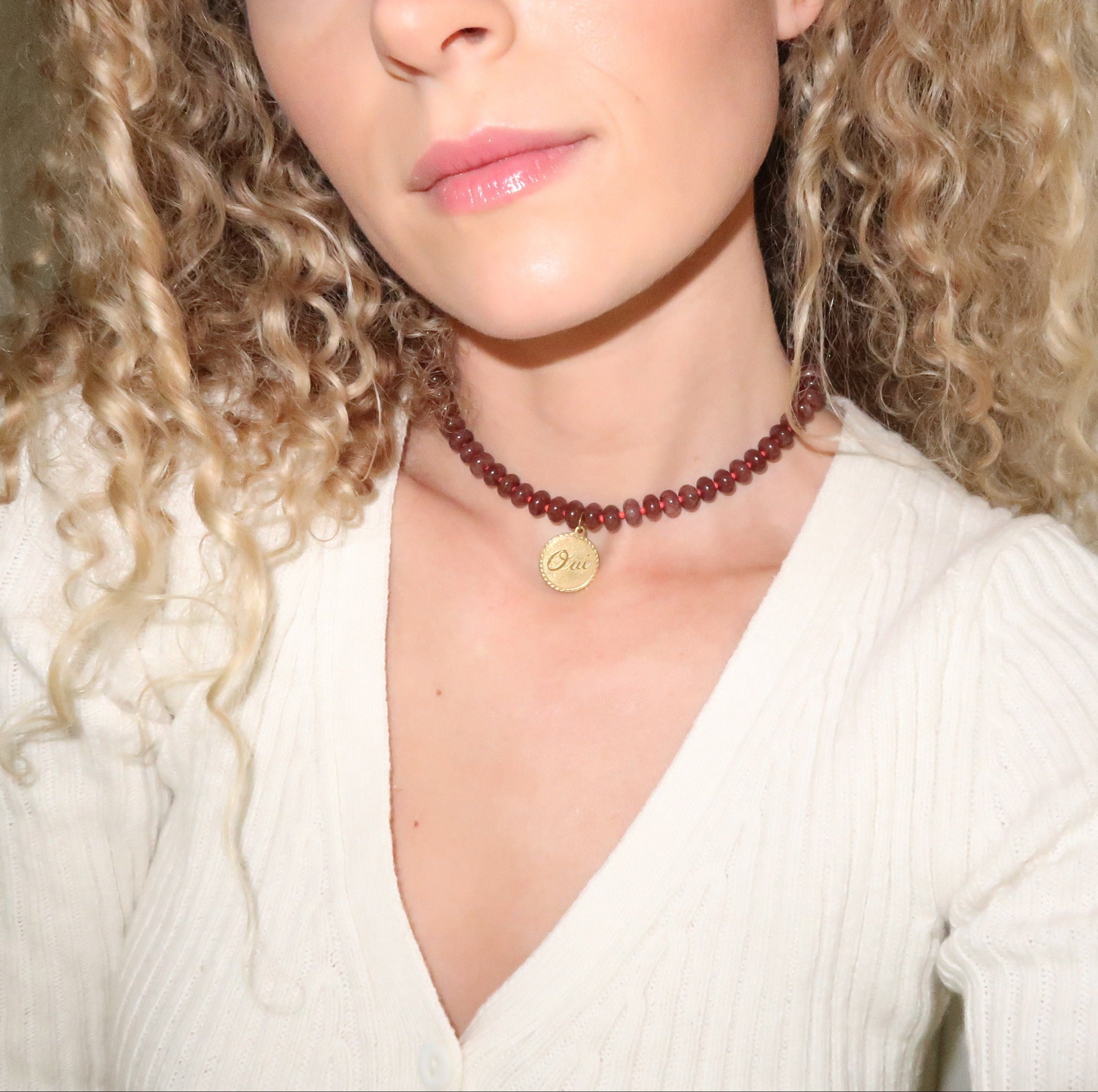 Oui in Brown